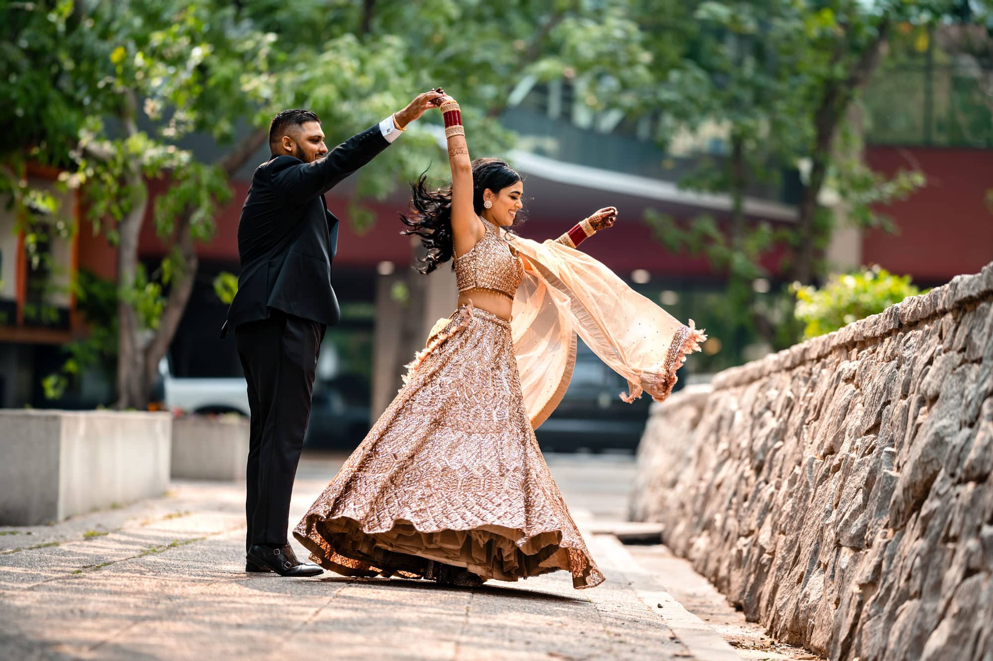 Pin by Arya Prasad on poses | Wedding photoshoot poses, Kerala wedding  photography, Wedding couple poses photography